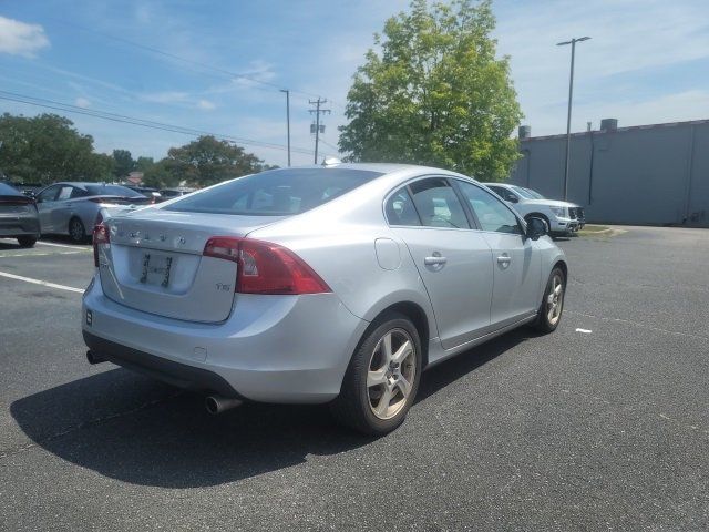 2012 Volvo S60 T5