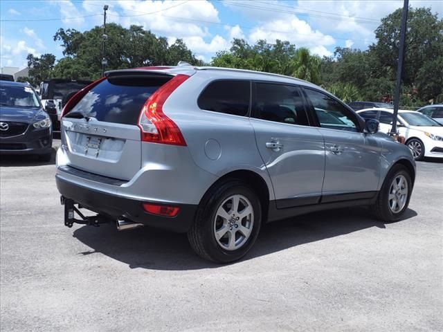 2012 Volvo XC60 3.2L Platinum