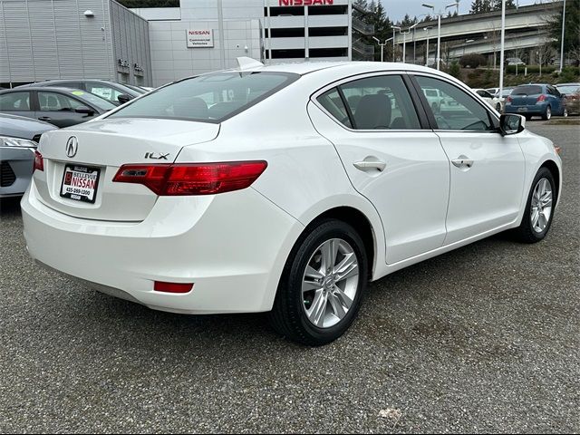 2013 Acura ILX Base