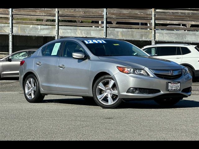 2013 Acura ILX Premium