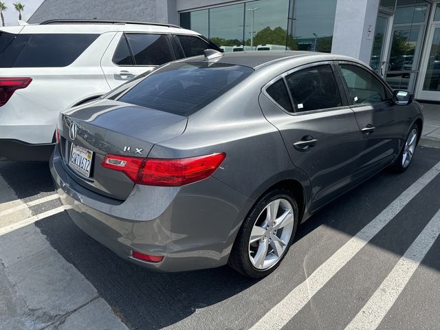 2013 Acura ILX Premium