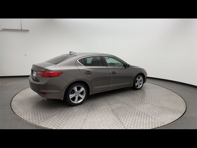 2013 Acura ILX Premium