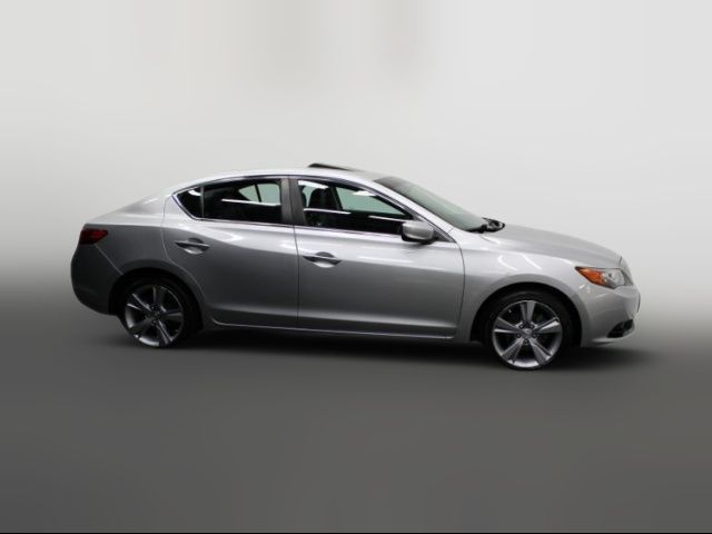 2013 Acura ILX Premium