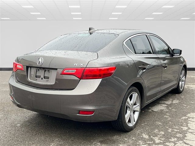 2013 Acura ILX Technology