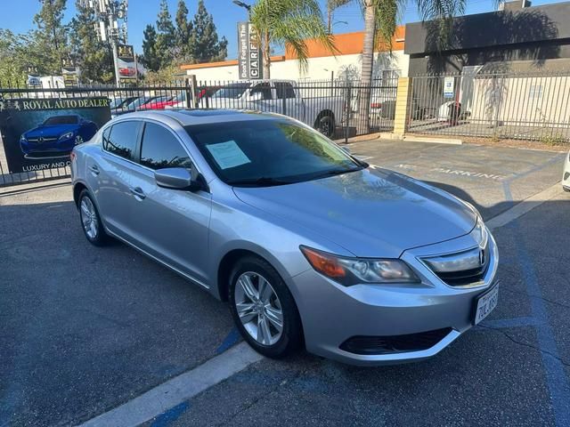 2013 Acura ILX Base