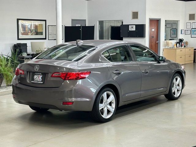 2013 Acura ILX Premium