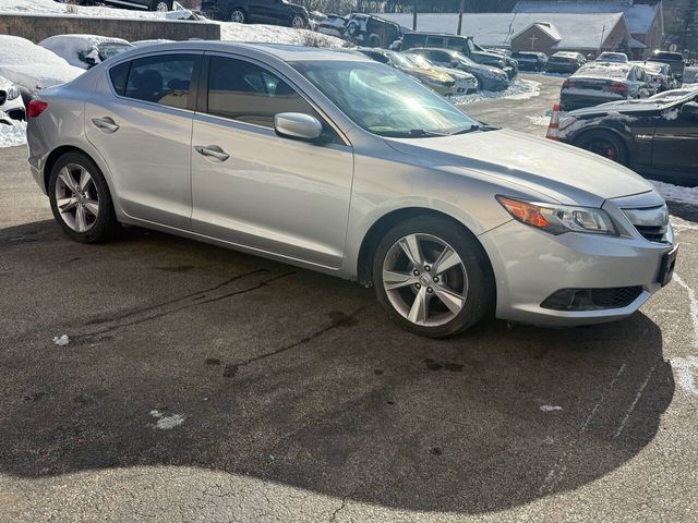 2013 Acura ILX Premium