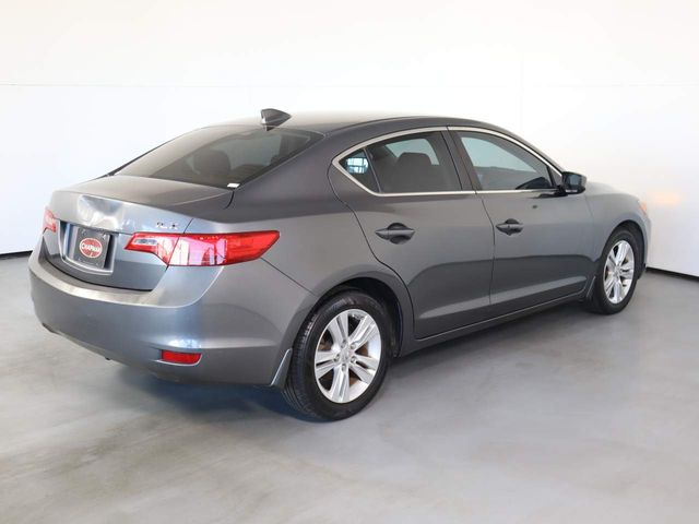 2013 Acura ILX Base