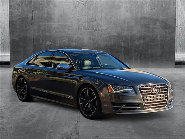 2013 Audi S8 Base