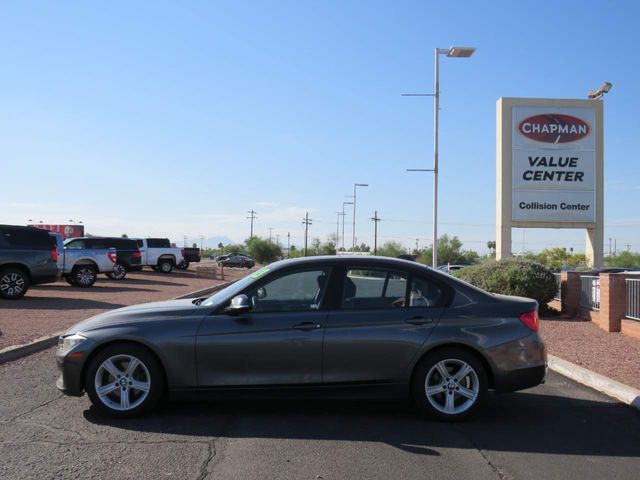 2013 BMW 3 Series 320i