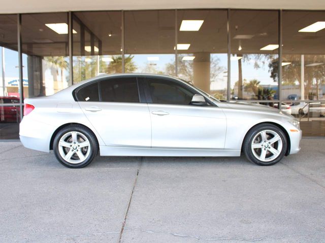 2013 BMW 3 Series 320i