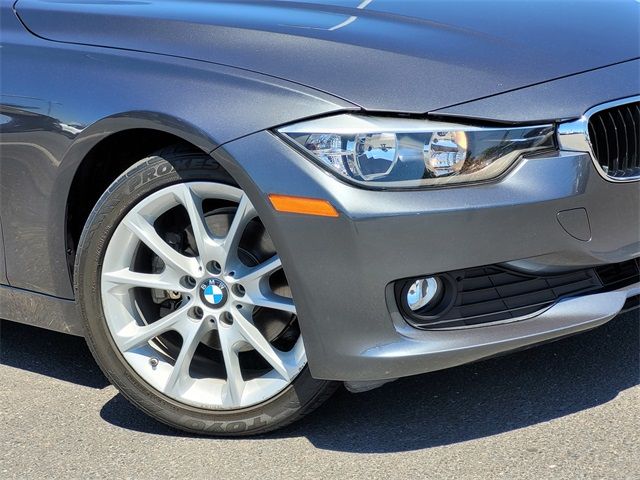 2013 BMW 3 Series 320i