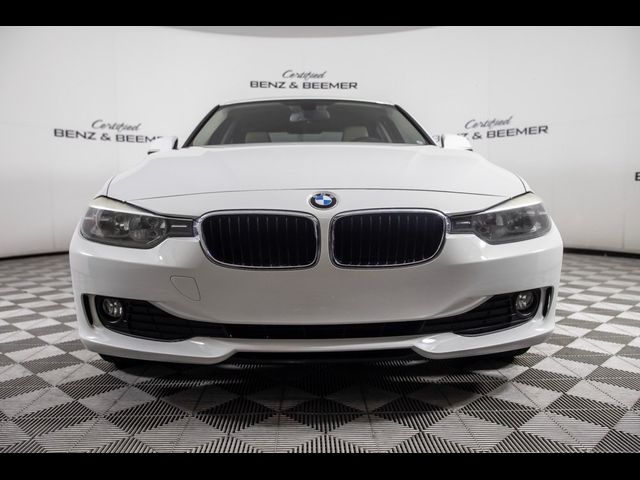 2013 BMW 3 Series 320i
