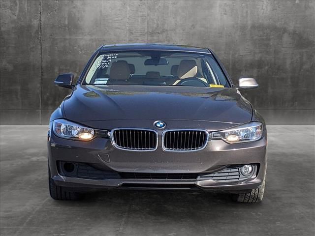 2013 BMW 3 Series 320i