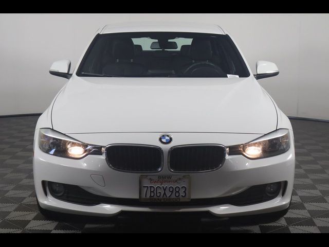 2013 BMW 3 Series 320i