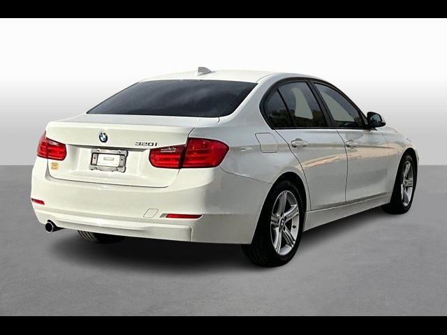 2013 BMW 3 Series 320i