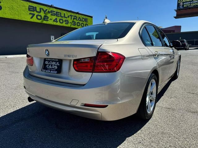 2013 BMW 3 Series 320i