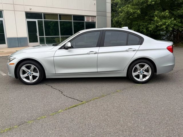 2013 BMW 3 Series 320i