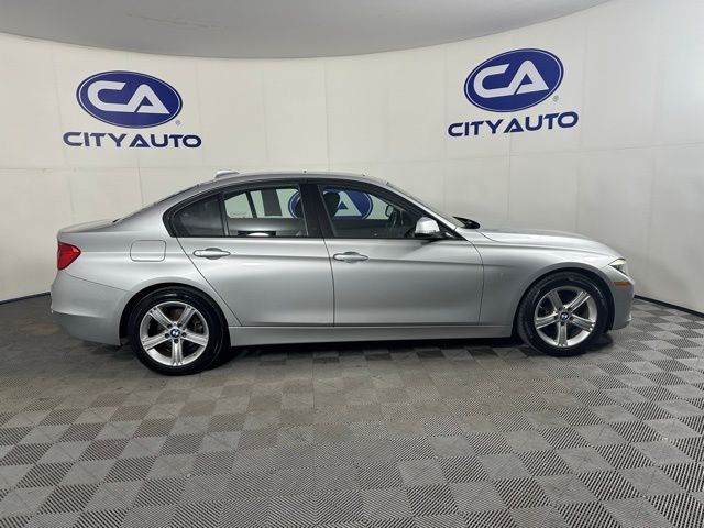 2013 BMW 3 Series 320i xDrive