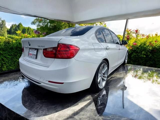 2013 BMW 3 Series 328i