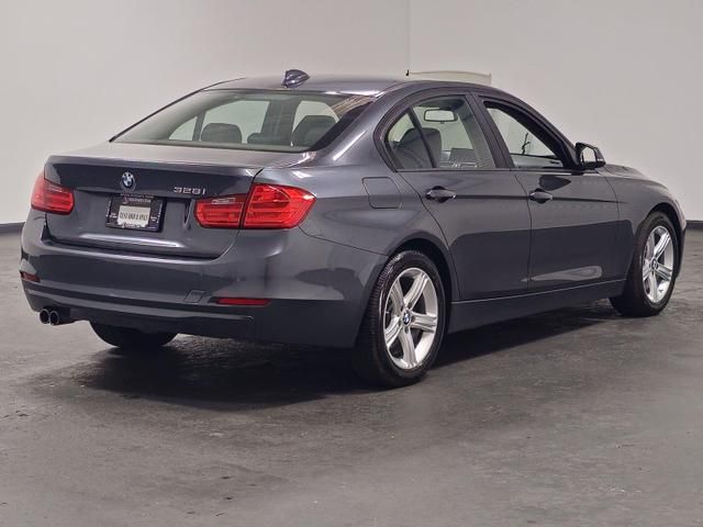 2013 BMW 3 Series 328i