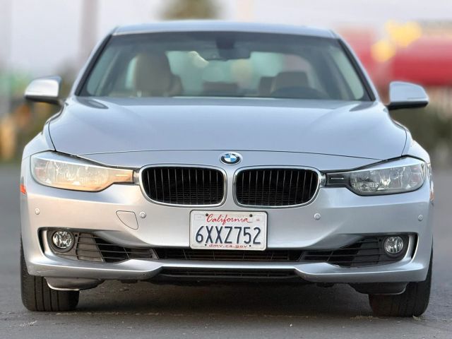 2013 BMW 3 Series 328i