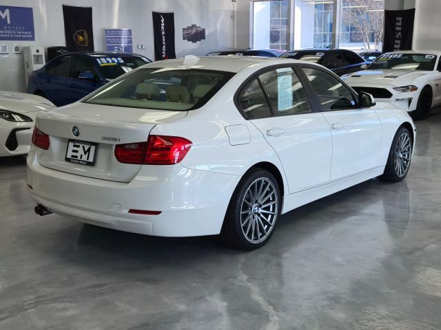 2013 BMW 3 Series 328i