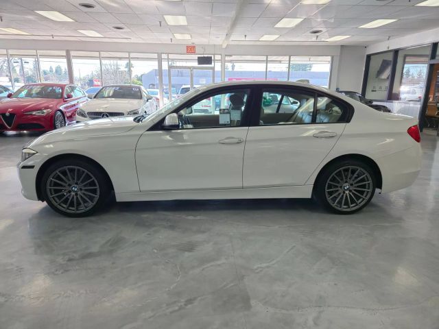 2013 BMW 3 Series 328i