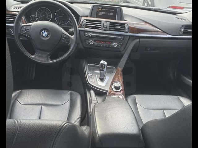 2013 BMW 3 Series 328i
