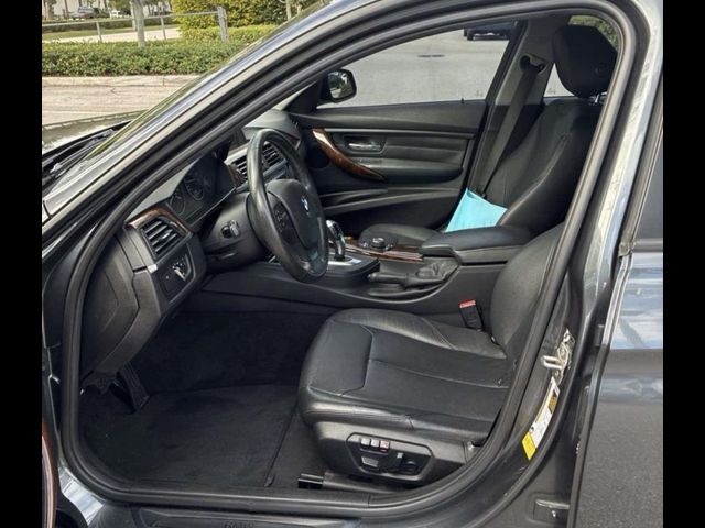 2013 BMW 3 Series 328i