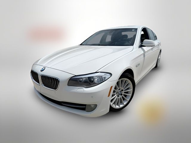 2013 BMW 5 Series 535i