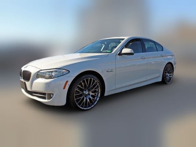 2013 BMW 5 Series 550i xDrive