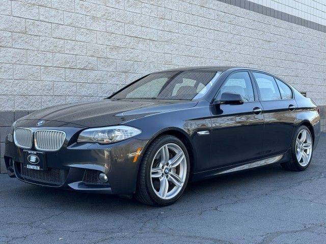 2013 BMW 5 Series 550i