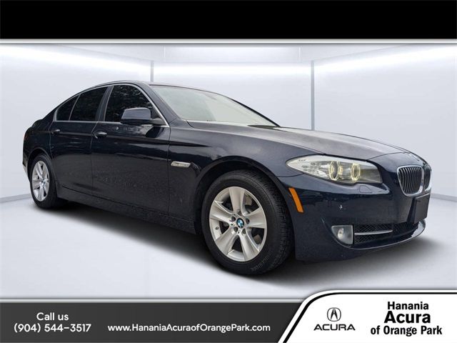 2013 BMW 5 Series 528i