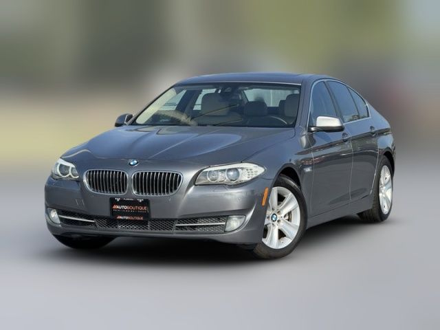 2013 BMW 5 Series 528i