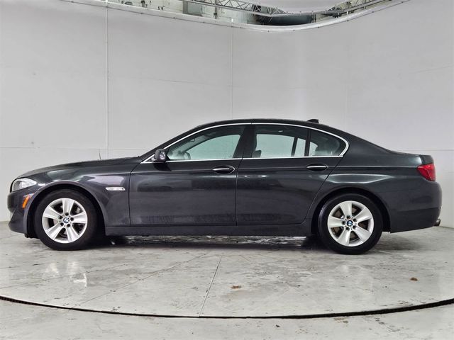 2013 BMW 5 Series 528i