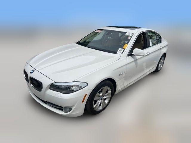 2013 BMW 5 Series 528i