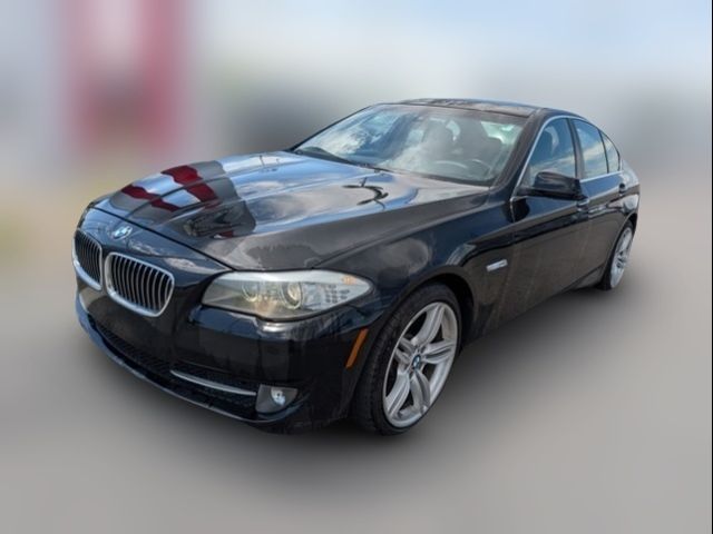 2013 BMW 5 Series 528i