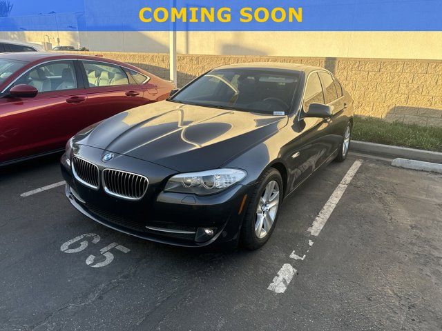 2013 BMW 5 Series 528i