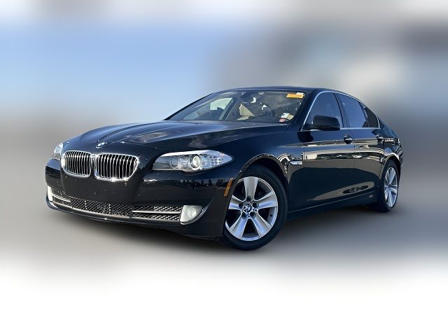 2013 BMW 5 Series 528i