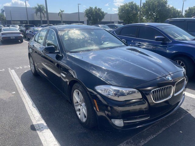 2013 BMW 5 Series 528i