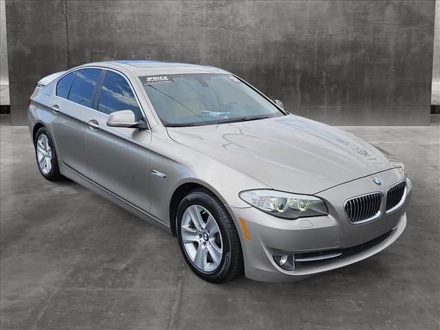 2013 BMW 5 Series 528i