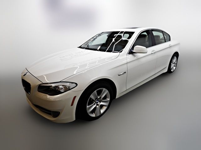 2013 BMW 5 Series 528i