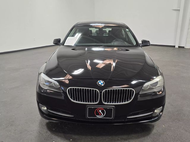 2013 BMW 5 Series 528i