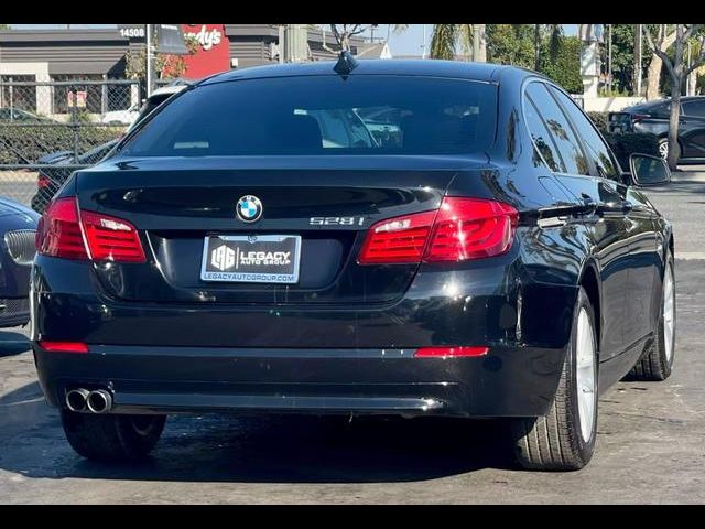 2013 BMW 5 Series 528i