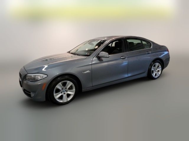 2013 BMW 5 Series 528i xDrive