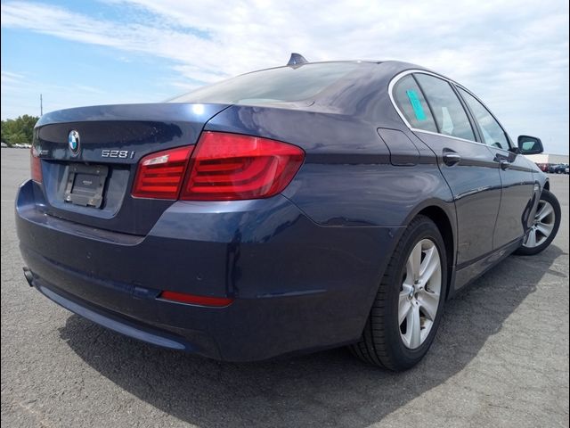 2013 BMW 5 Series 528i xDrive