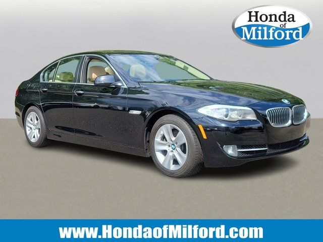 2013 BMW 5 Series 528i xDrive