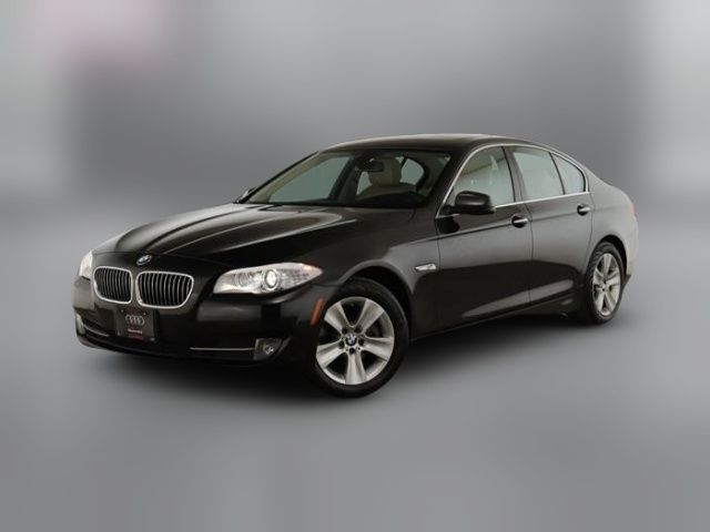 2013 BMW 5 Series 528i xDrive