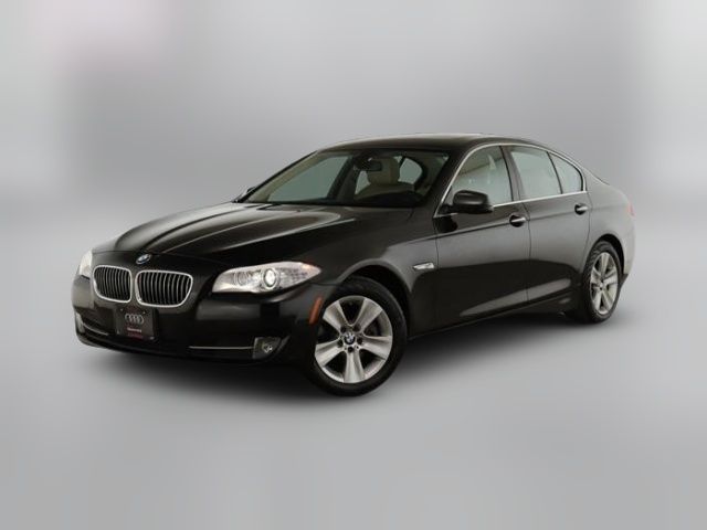 2013 BMW 5 Series 528i xDrive